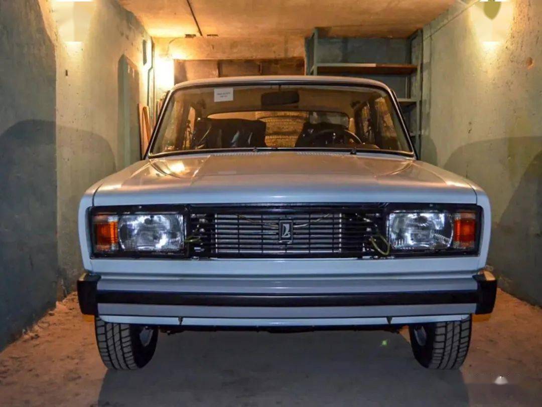 2010年产拉达2107,里程表3165公里,车主开价49.9万卢布.