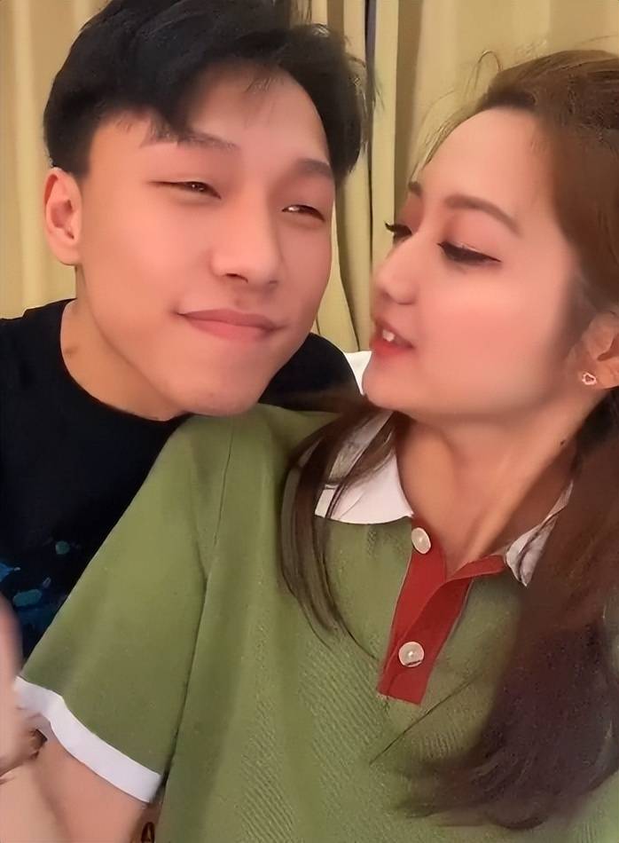 《快乐星球》冰柠檬官宣怀二胎,开心调侃老公:哎呦~喜当爹_张兆艺