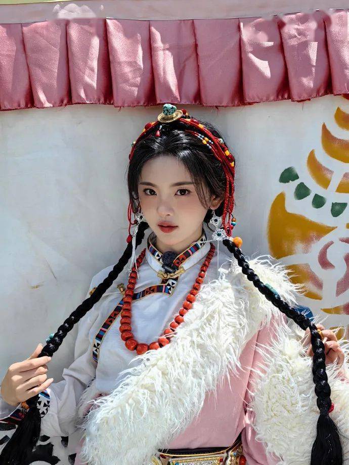 邓为吃邓伦红利?蔡徐坤海外求歌?杨超越翻车?刘宇宁讨好片方?