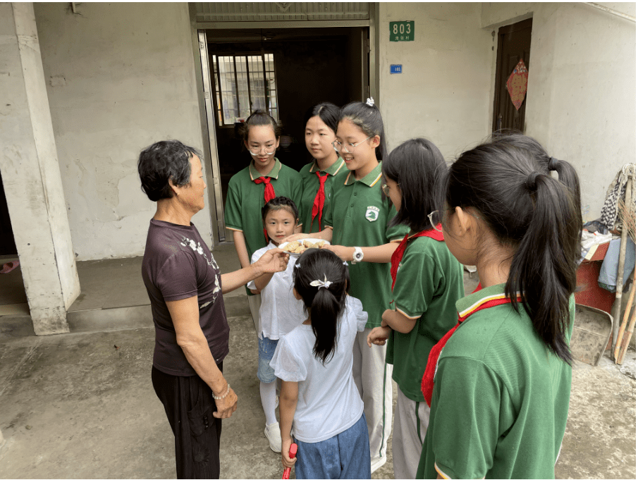 【骏马勤实践,志愿不降温】汇贤中学2023暑期雏鹰假日小队活动纪实(六