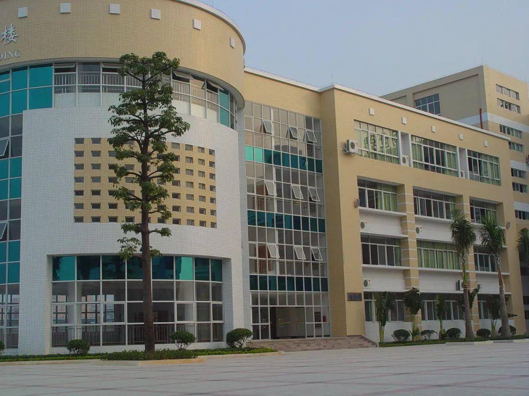 开学季！东莞各初中军训时间大揭秘，你家孩子何时开训？