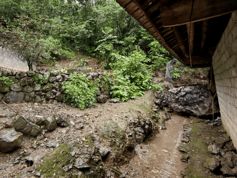 筲箕池村灾害信息员唐纯鄂在巡查时7月25日凌晨案例一对湖南省应急