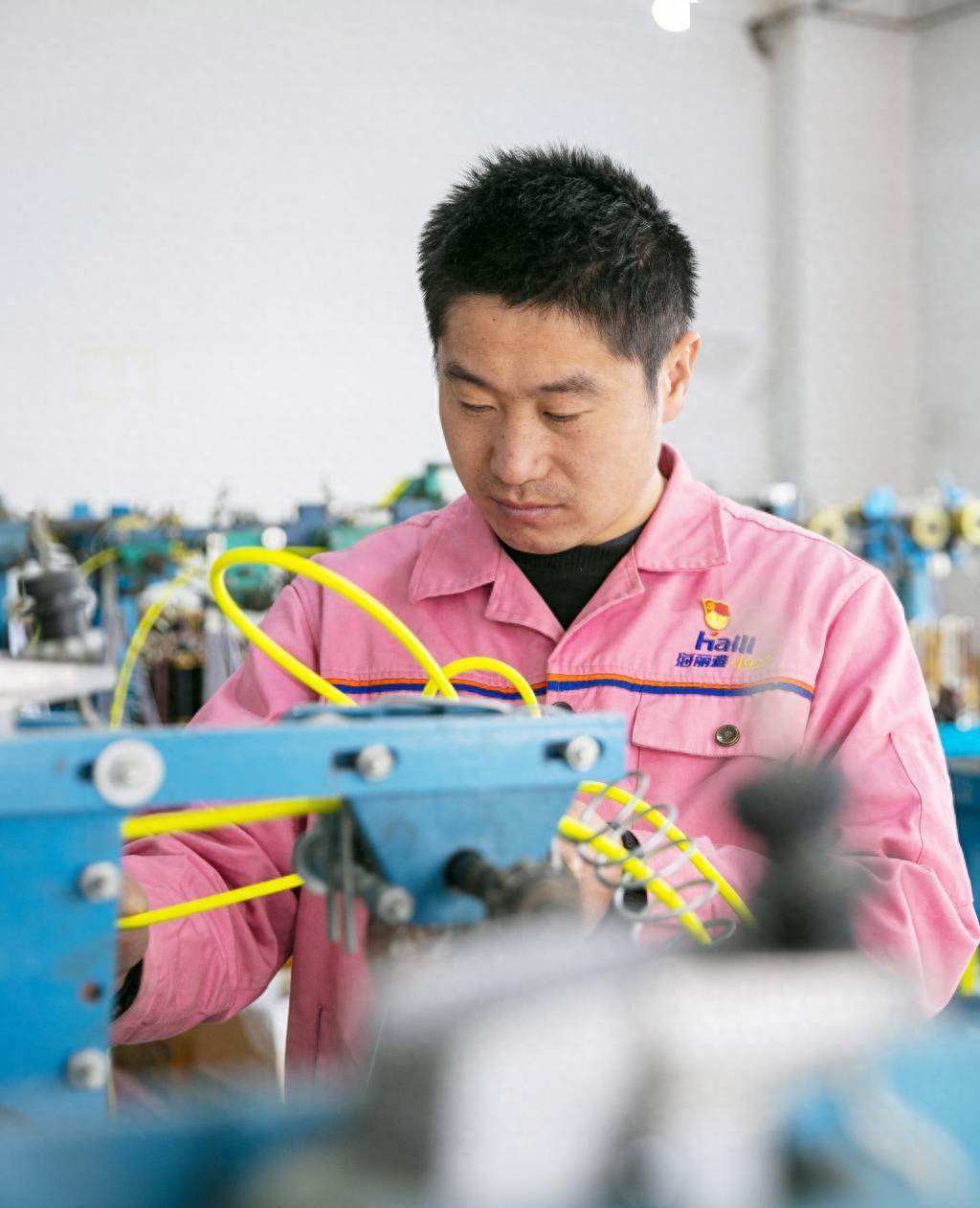 匠心·绝活儿 | 郭成志:十五年专注一根绳,用执着筑梦青春_绳子_原料