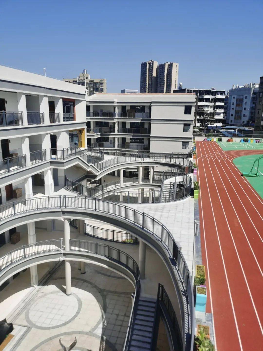 宜昌新增两所高颜值学校→_伍家岗区_校区_实验