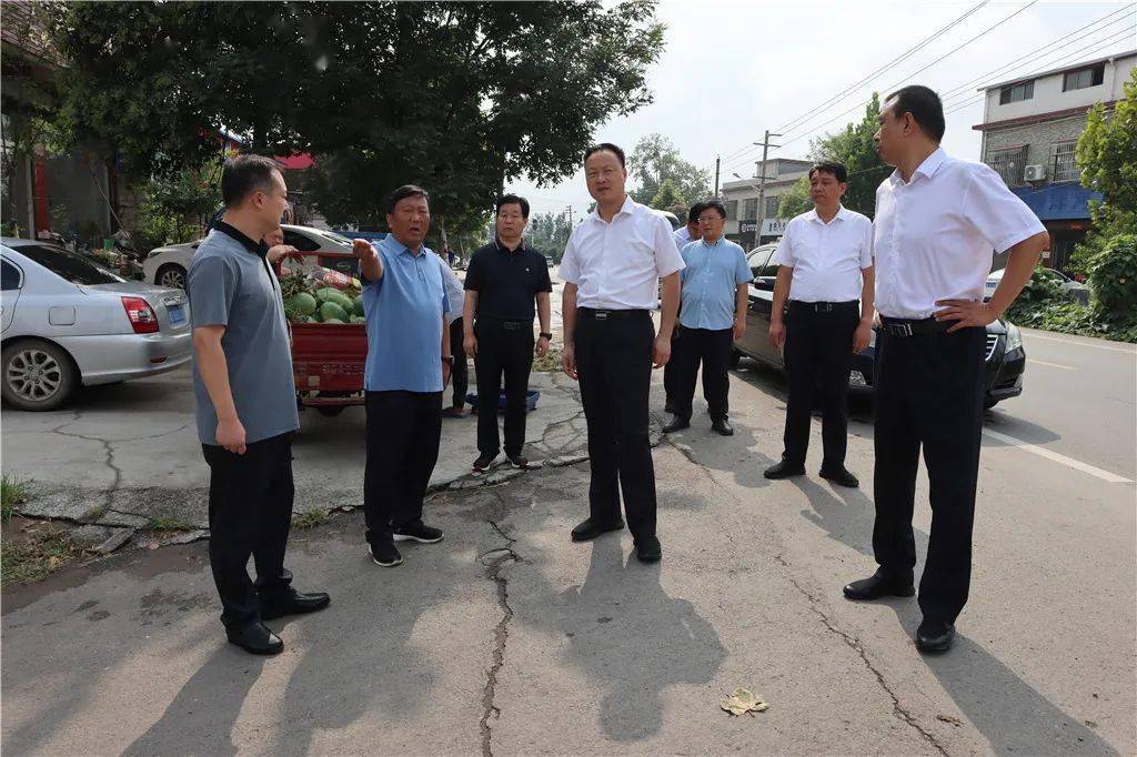 67王景育到广阔天地乡,渣园乡调研67_工作_郏县_群众