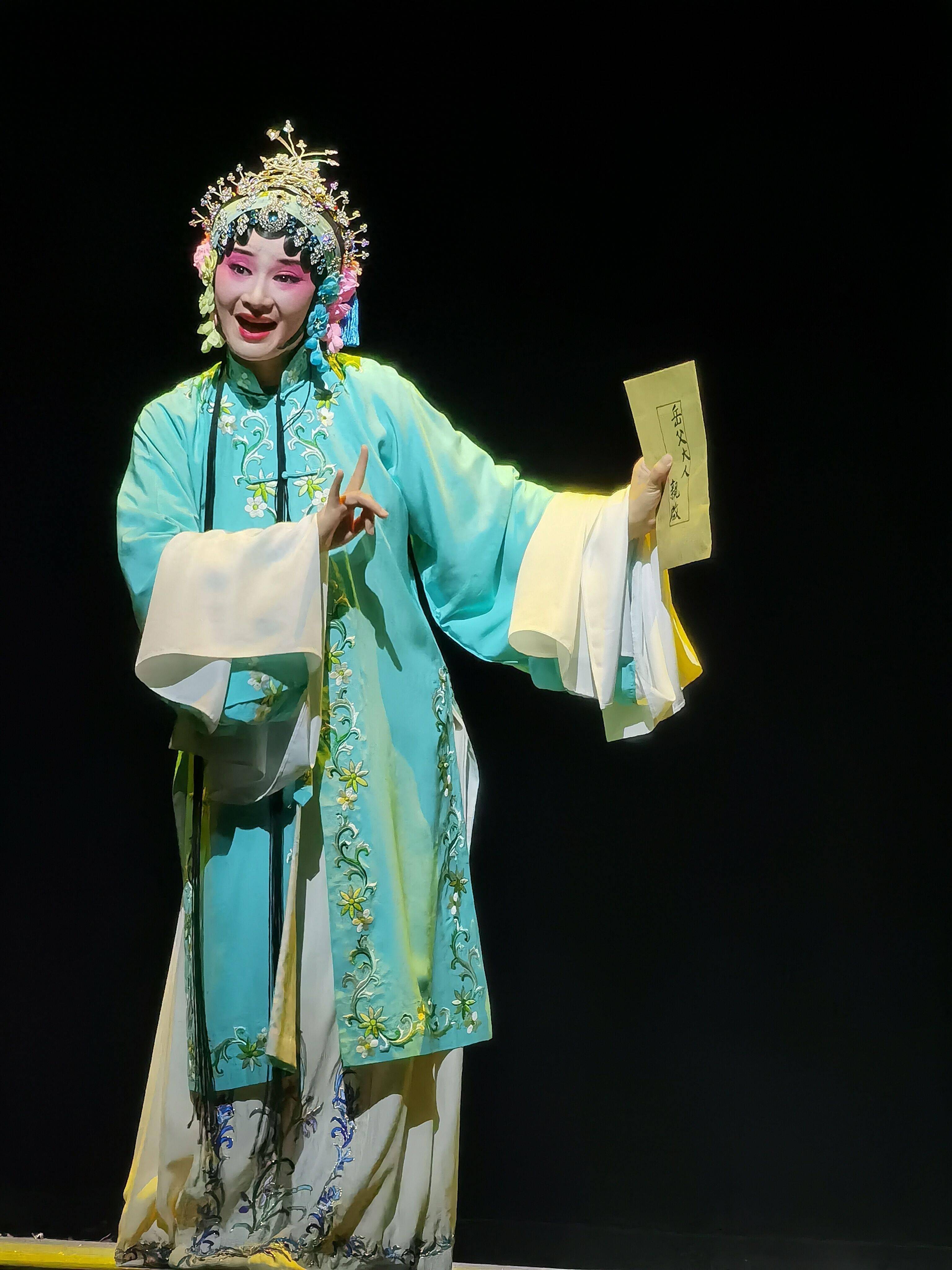 赣剧名剧《荆钗记》复排风华再现_张钰_表演_剧目