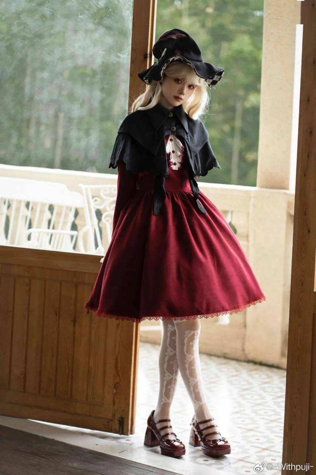 背带398,长sk268,短sk188预约时间:8/26-9/26by 黑眼圈诊疗室莉莉安娜