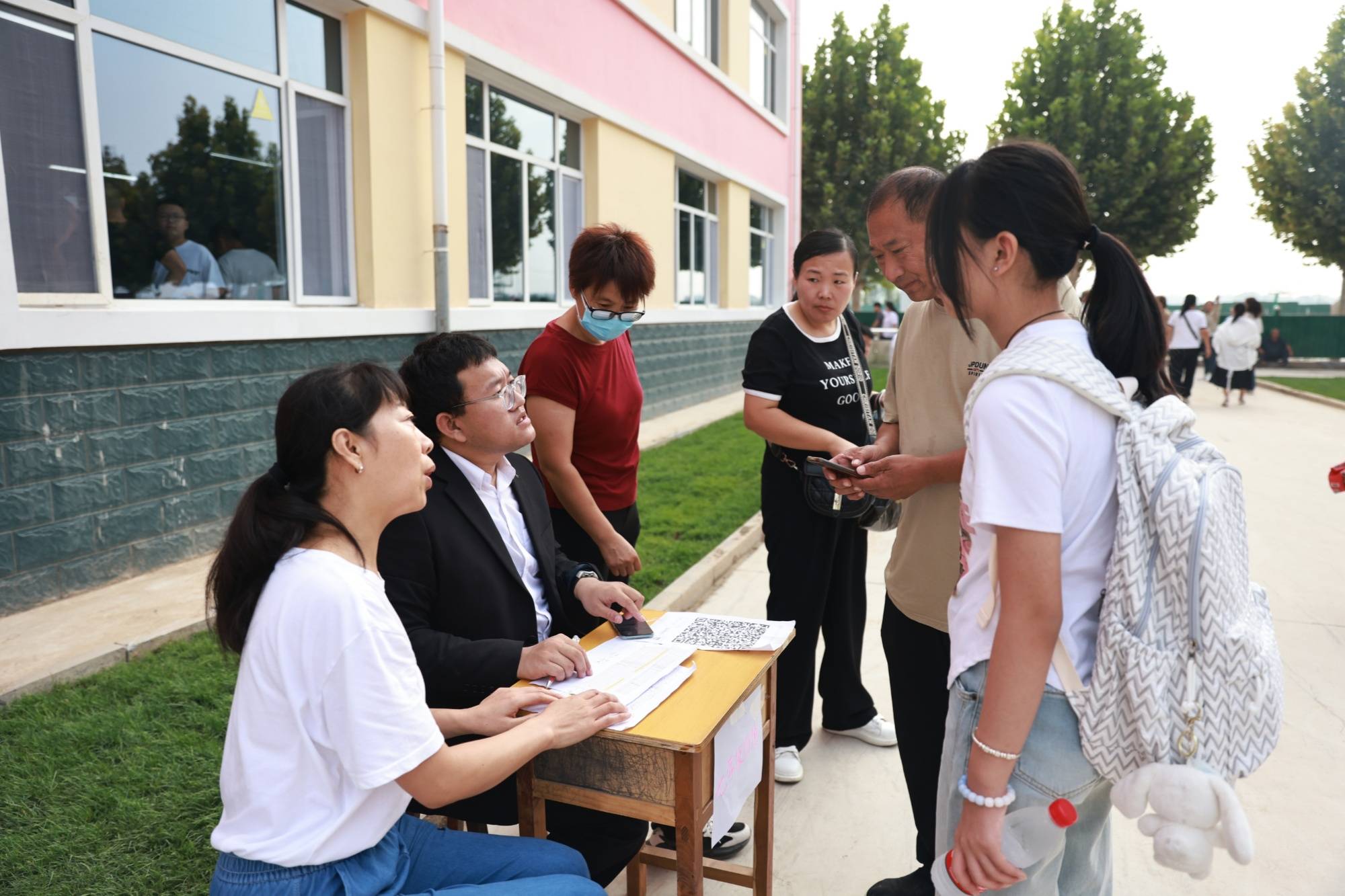 定兴县天宫寺中学校长图片