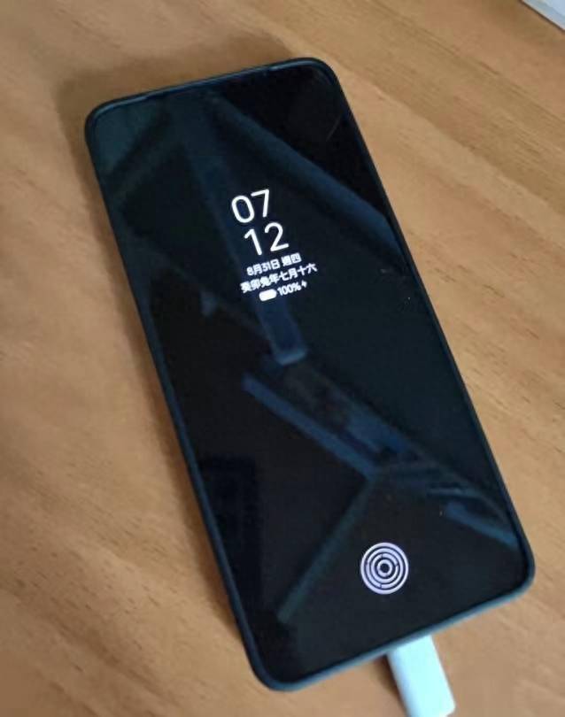 喜欢玩游戏,真我gt5,一加ace2pro,红米k60至尊版应该怎么选?