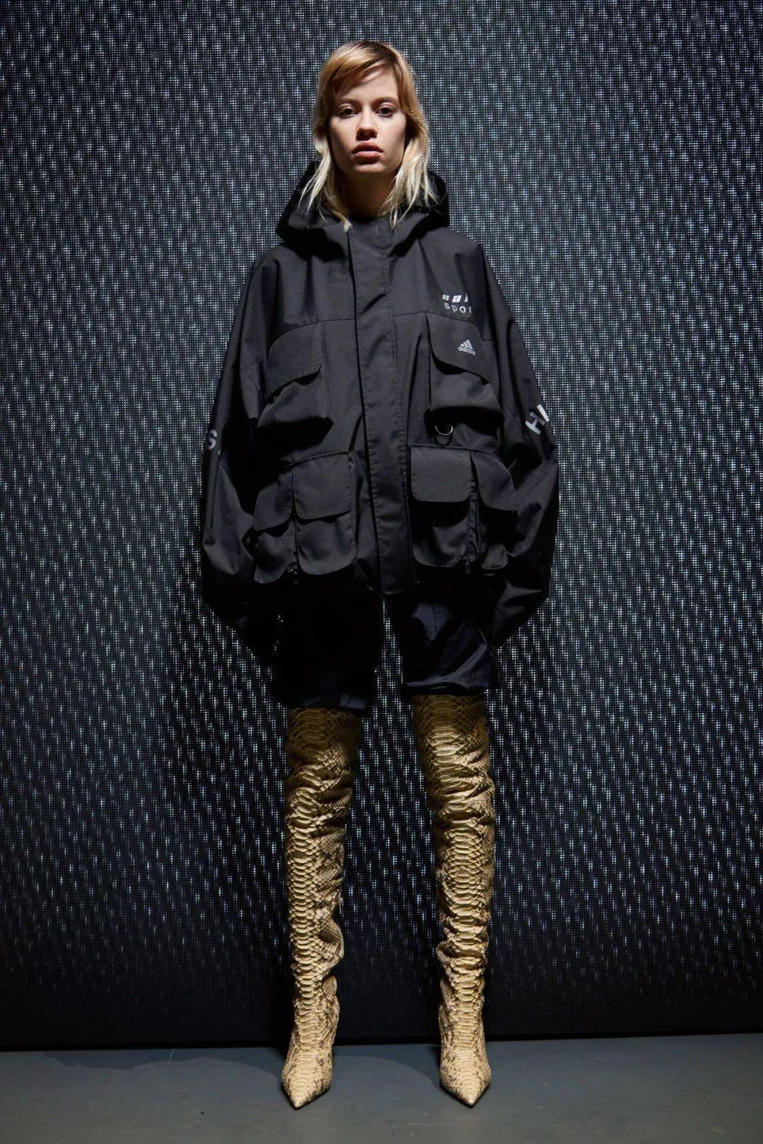yeezy season 4yeezy season 3然而根据 greg ross 的公开简历,他在