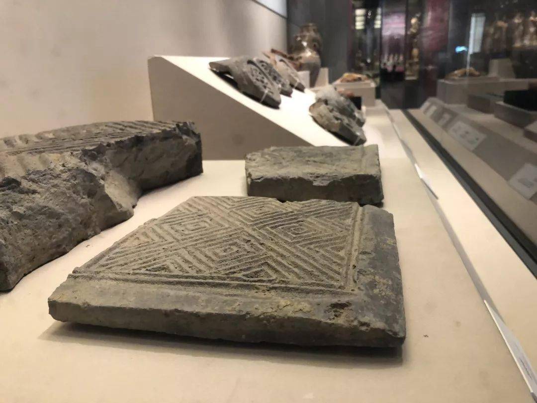 成都天府广场附近施工挖到古墓?文物部门已介入_王府_皇城_一带