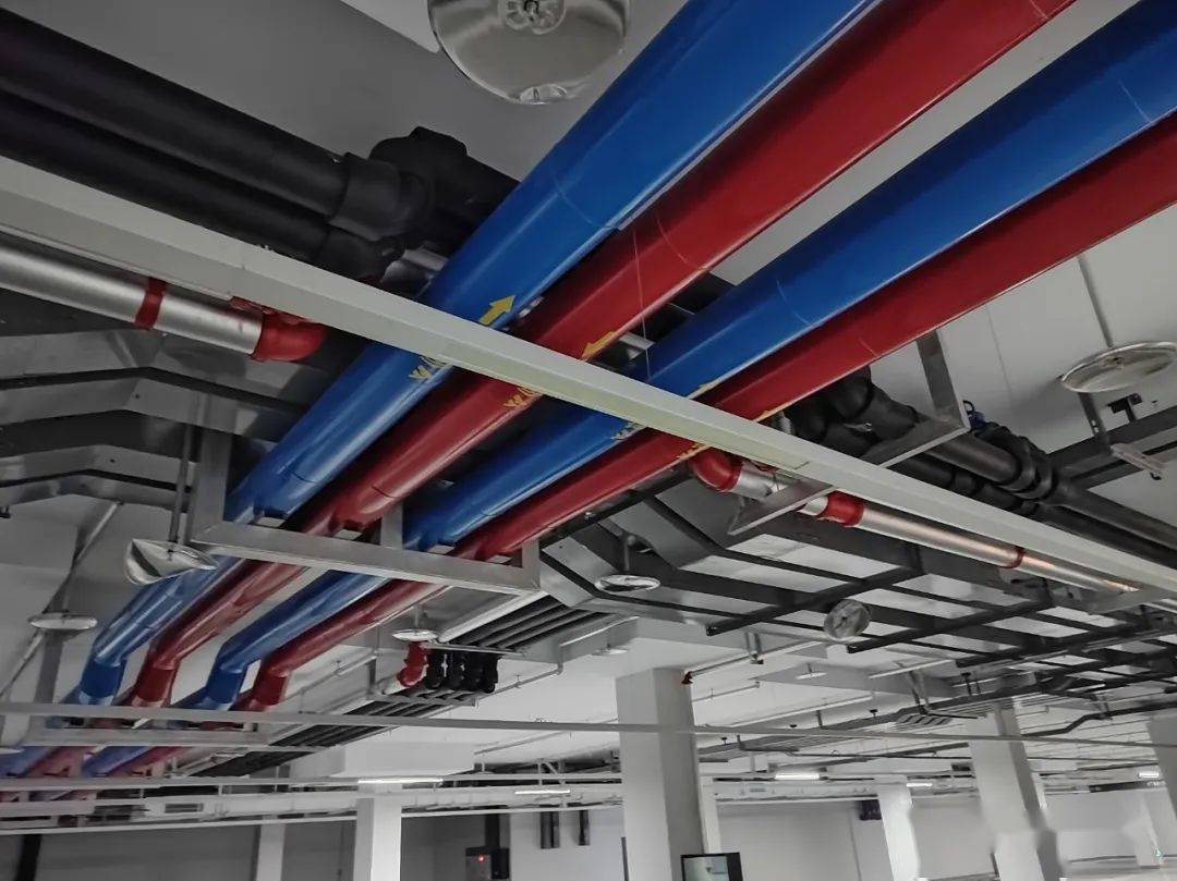 优秀地下车库管线综合排布案例