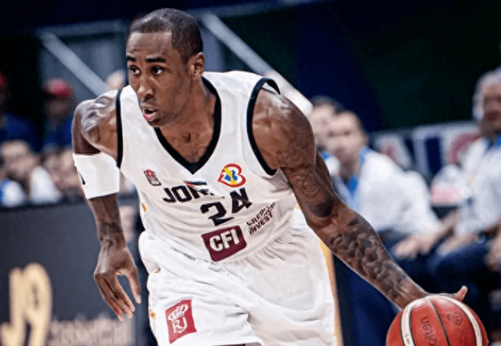 "左手科比" 杰弗森_霍利斯_比赛_加拿大