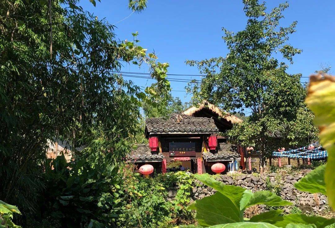 走进传统仡佬族村落——龙潭古寨,看仡佬族婚嫁_务川_村寨_历史