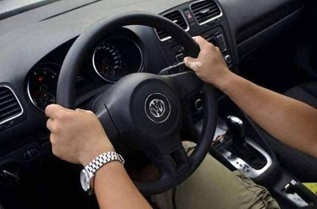 新手开车时容易紧张恐惧,究竟该怎么办?_搜狐汽车_搜狐网