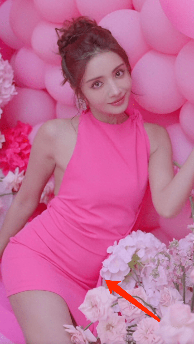 2岁女儿颜值逆袭,麦迪娜否认怀3胎_艾米丽_生日_儿子