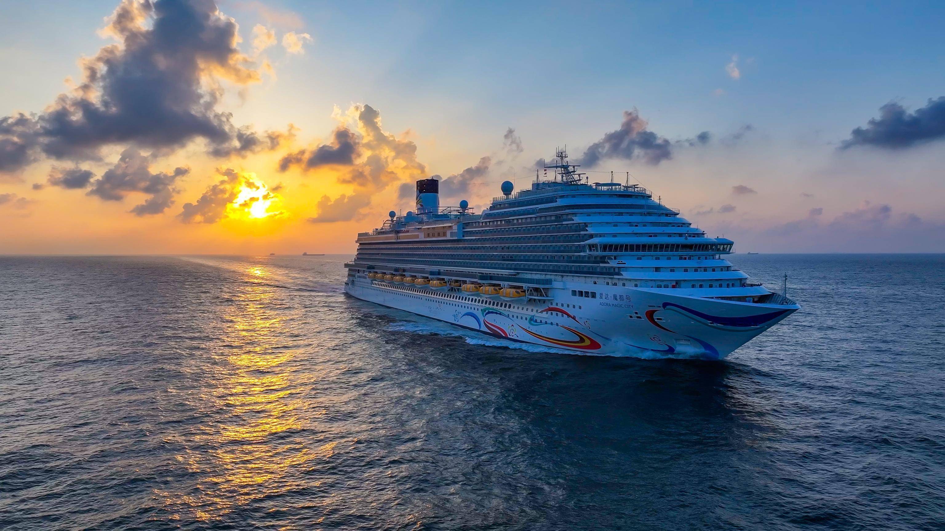 中国首制大型邮轮试航成功胜利凯旋_魔都_试验_集团