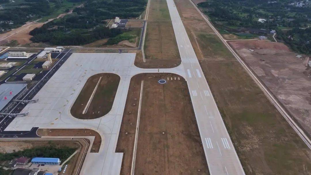 阆中机场,试飞成功!_建设_古城_南充