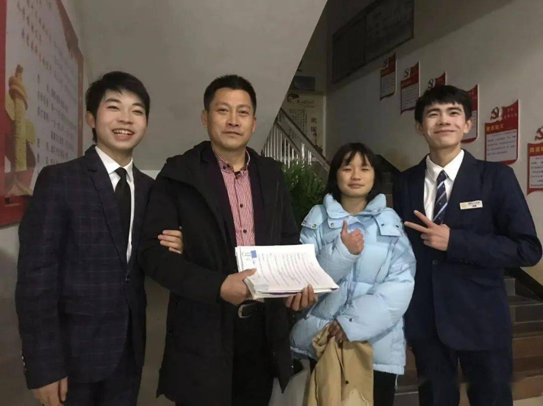 柳城这个老师研究的学习方法,成绩经常名列第一……_教学_成林_特色