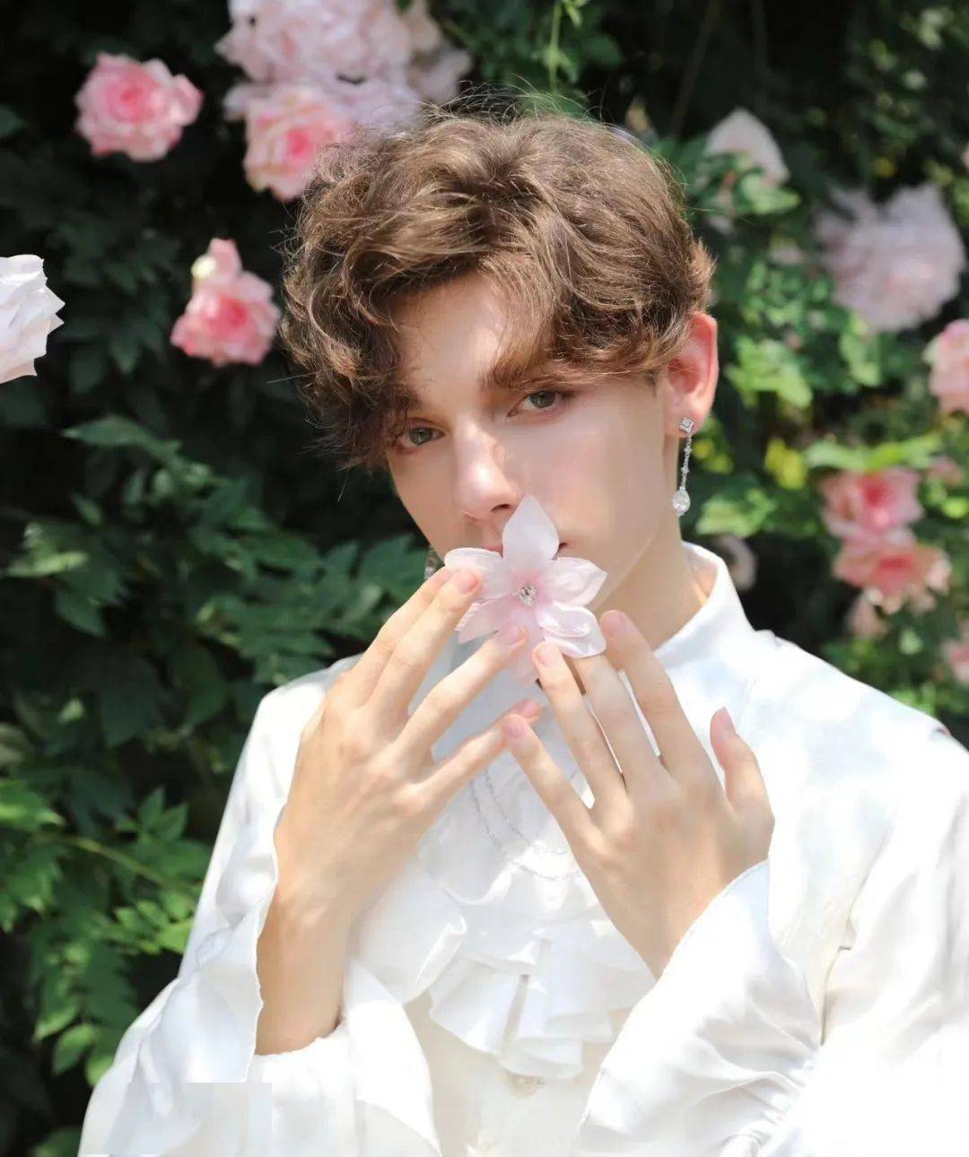 卷发|男生也要头包脸_back_call