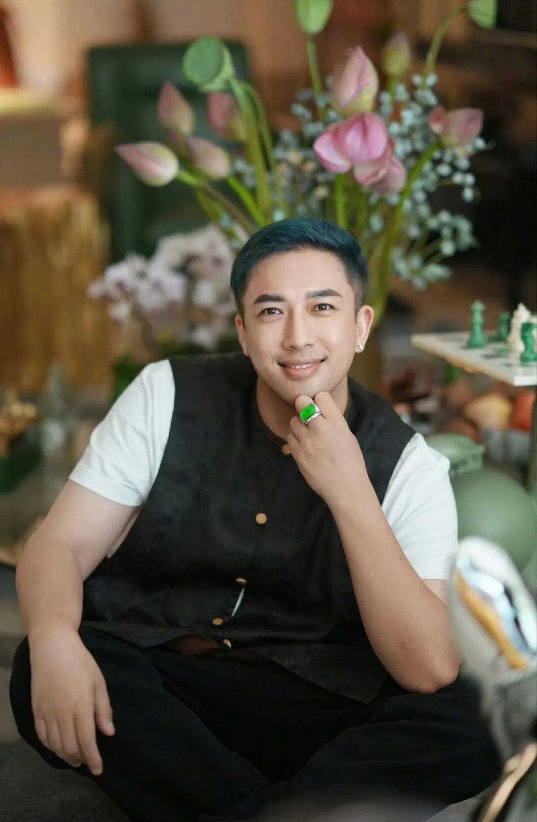 文咏珊潜规则上位?李佳琦踩花西子洗白?于正抑郁了?刘浩存洗白成功?