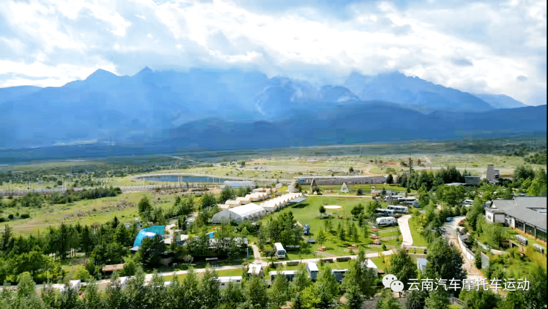 玉泉路—甘海子—蓝月谷—甘海子—旅游环线—丽江东巴谷汽车旅游营地