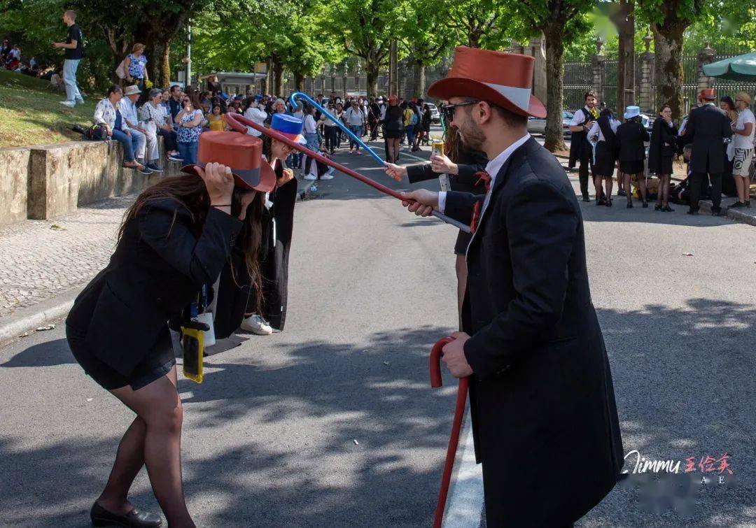 探访葡萄牙(下):波光云影,水城风情;手绘瓷砖,世界最美;值燃带节,巫师