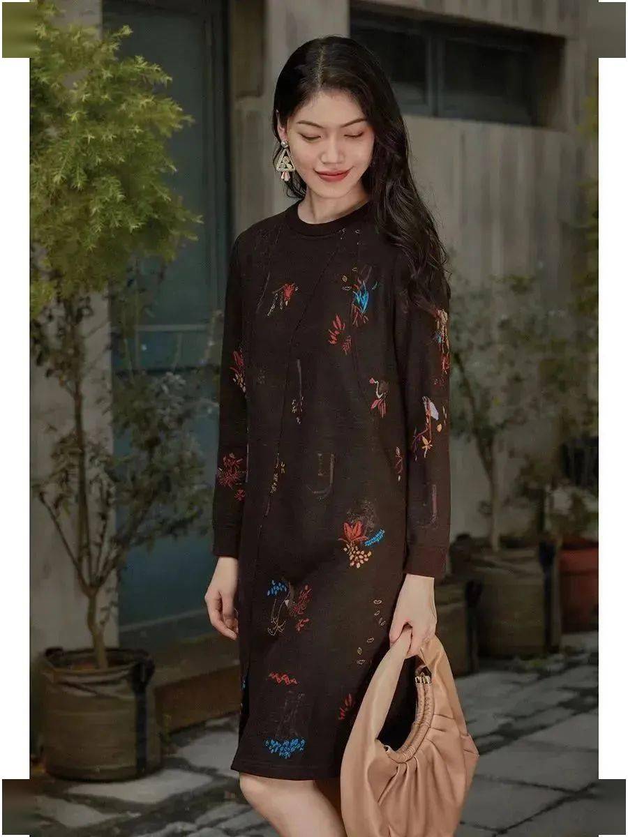 原价3288/2988元福利价2959/2689元菲姿 背心/连衣裙原价3980元福利价