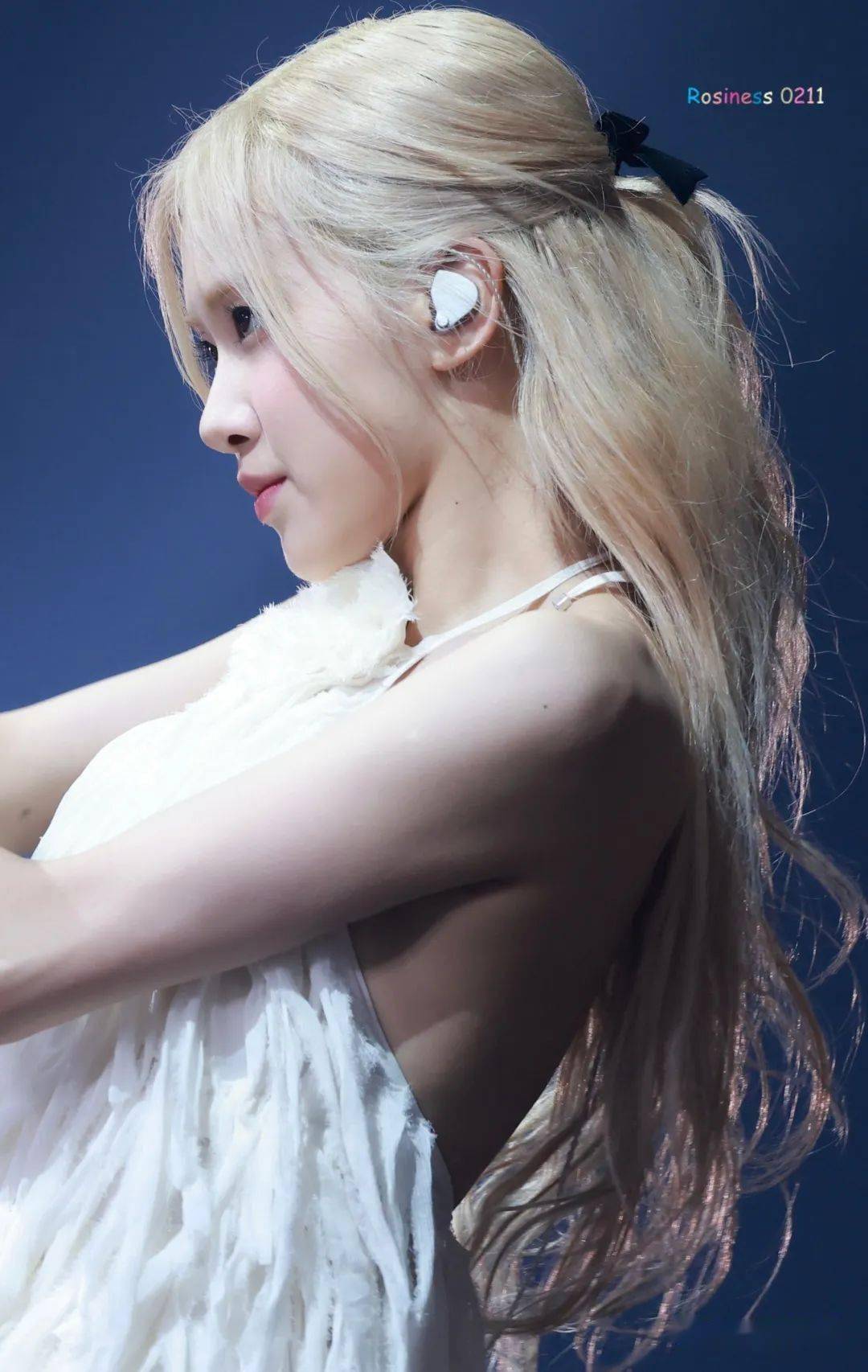 blackpink首尔演唱会,jennie很搞笑,lisa被感动,ros07的传奇时刻.