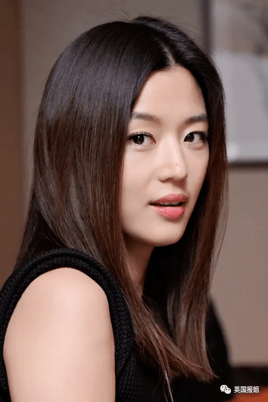 41岁全智贤时装周状态惊艳网友:姐好像真的不会老!