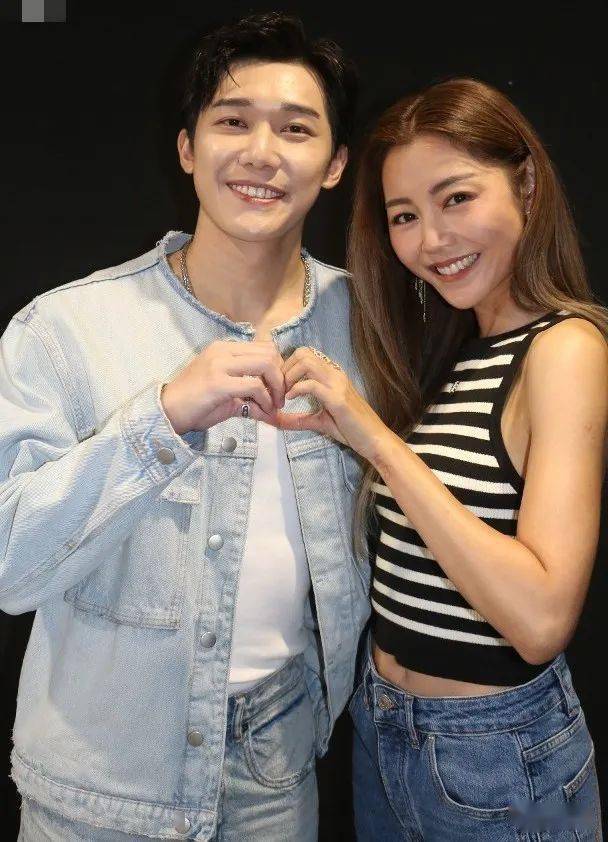 新剧一后三王 卫诗雅大方认爱圈外男友_女友_柯炜_jacky