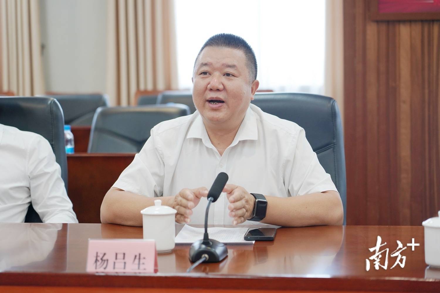 张文杰表示,广梅园将按照"随叫随到,服务周到,说到做到"的服务准则