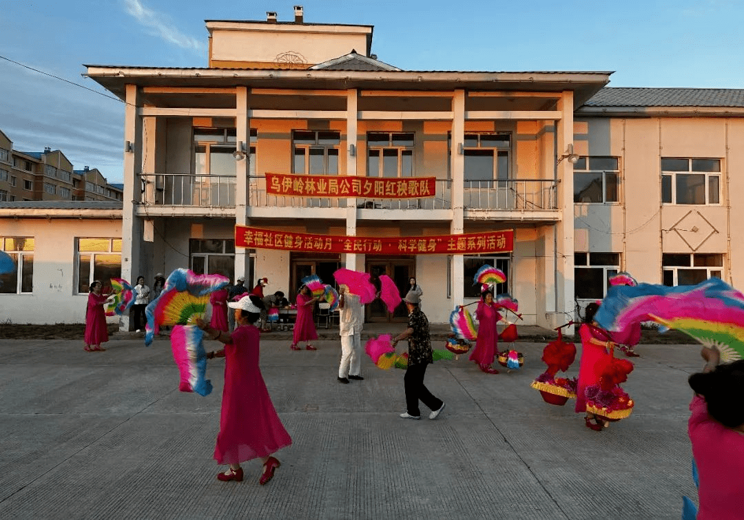 汤旺县乌伊岭镇新时代文明实践所(站)以文明实践之力奏响文明城创建之
