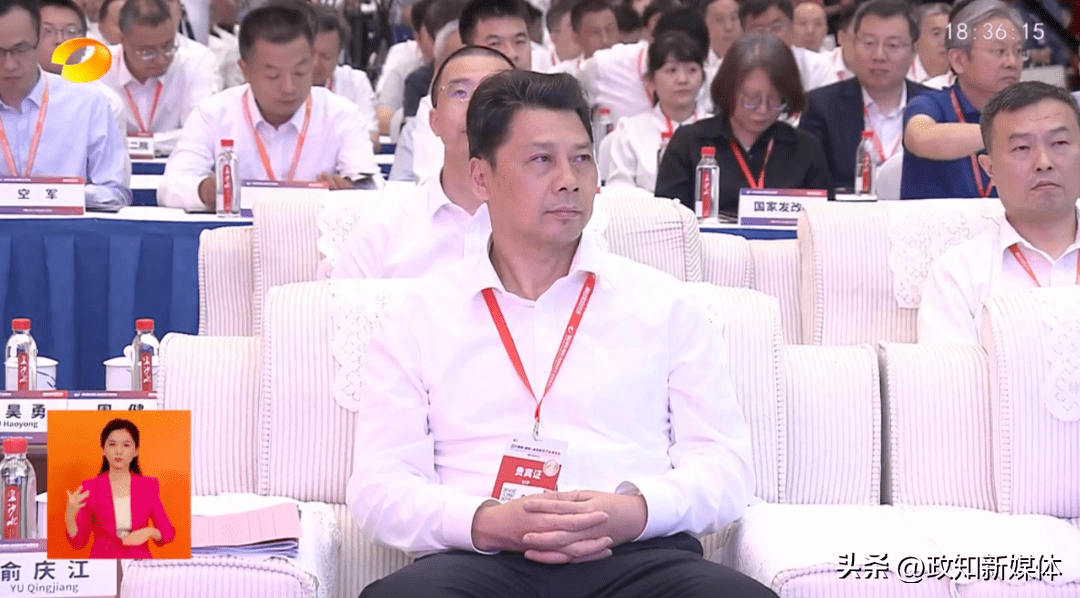 一人为中央委员,一人曾任"海空雄鹰团"团长_俞庆江_空军_少兵