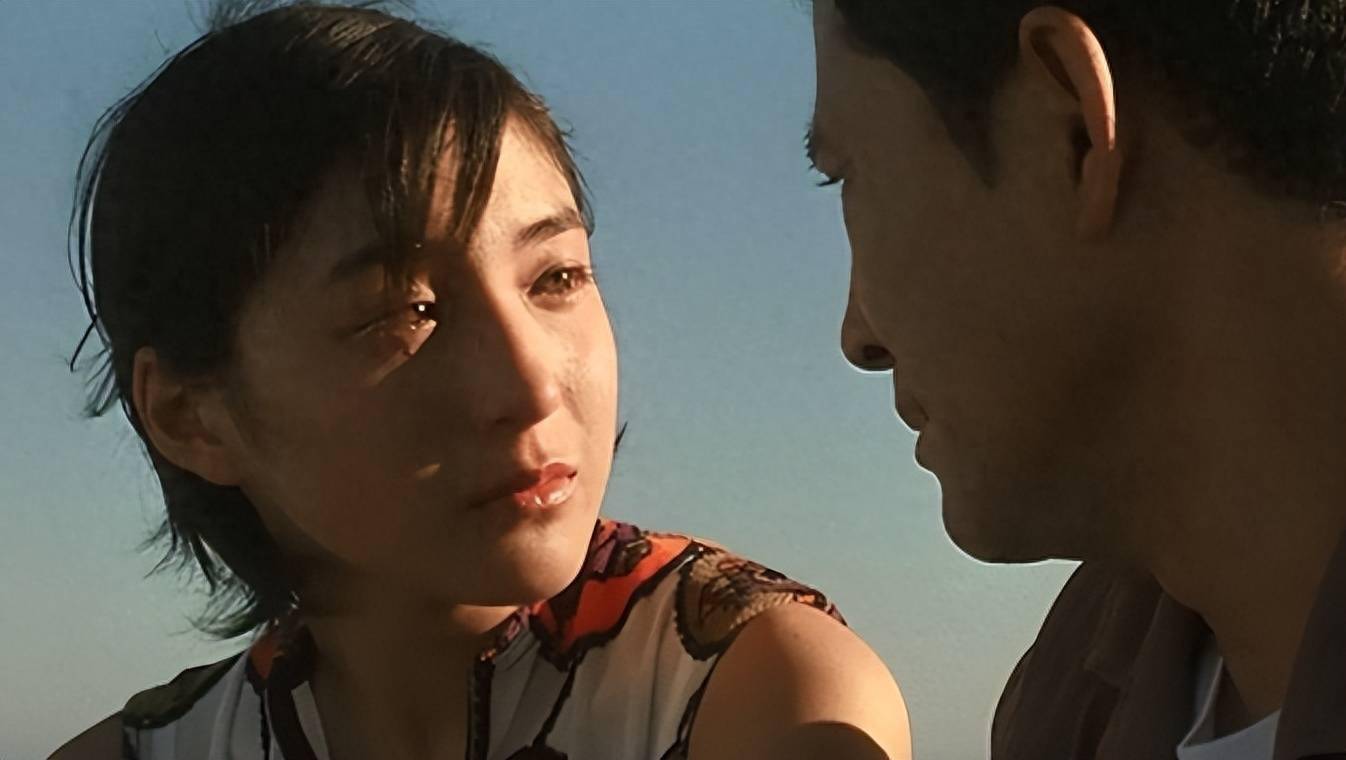 随着知名度渐渐打开,她开始跟一些一线男星对戏,比如柏原崇,木村拓哉