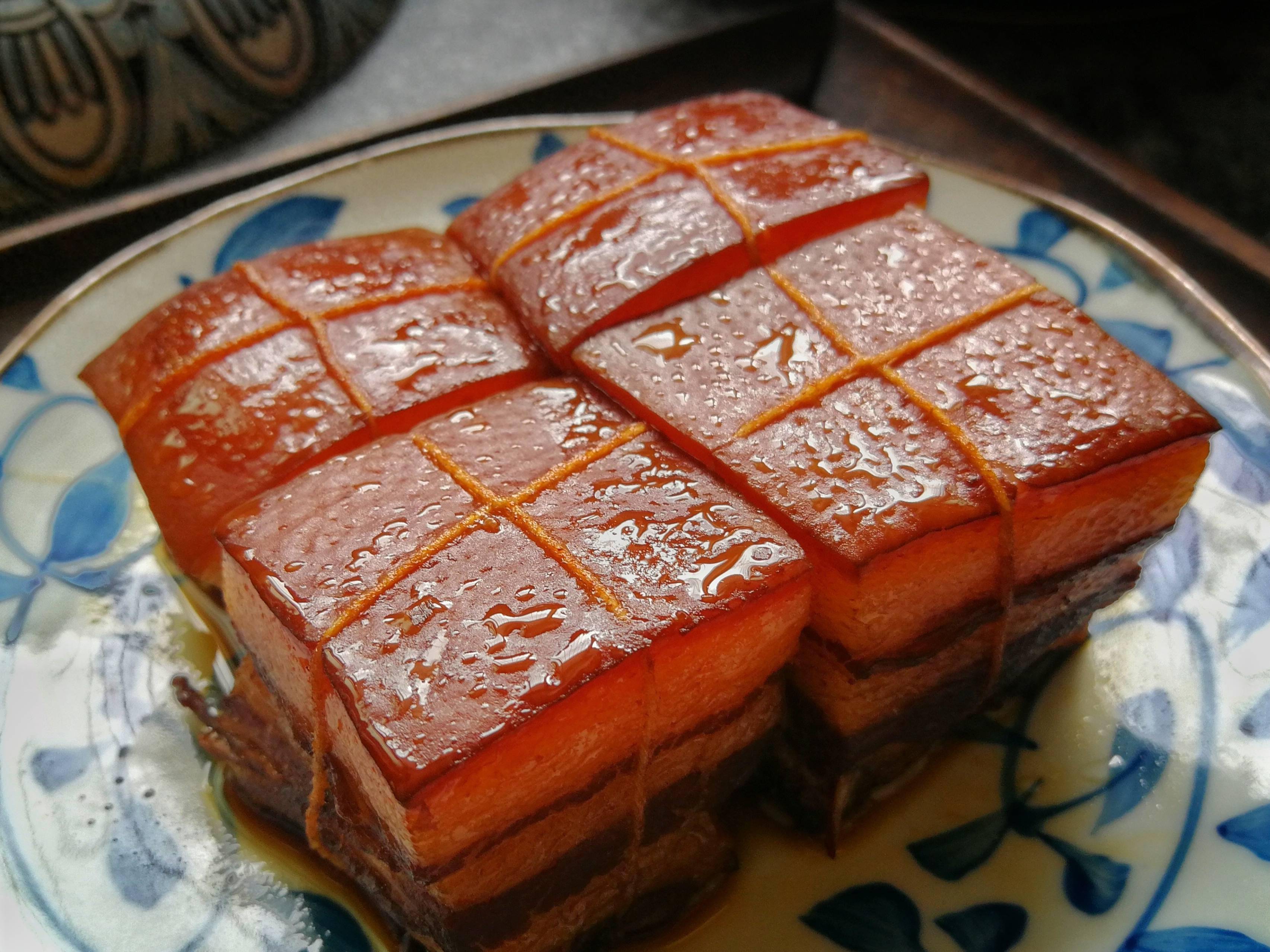 一,【东坡肉】还有三天就中秋节了,家人团圆,一顿团圆饭肯定是少不了