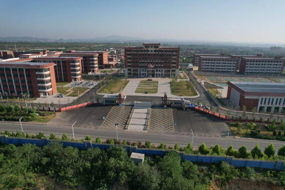  邯郸市第五中学以立德树人为根本,积极构建五育并举下的融合育人模式