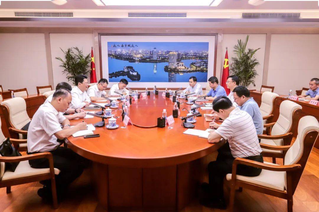 9月25日下午,萍乡市委书记刘烁一行到省住建厅走访座谈.