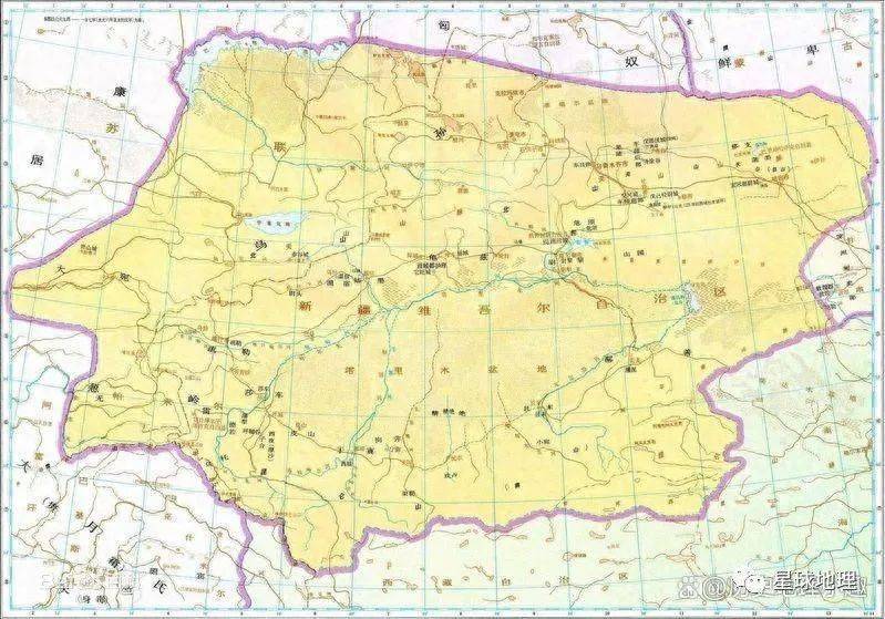 隋唐时期伊犁为西突厥及回鹘地;元,明时期是蒙古诸王封地;明末清初