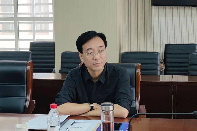 市人大常委会副主任杨学功带队对我市康复辅具产业发展情况及重点代表