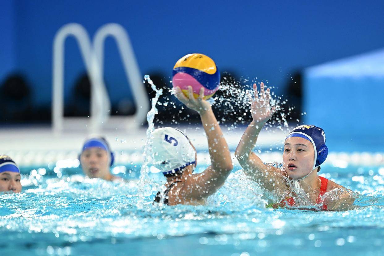 水球——女子循环赛:中国胜韩国_比赛_薛宇舸_新华社