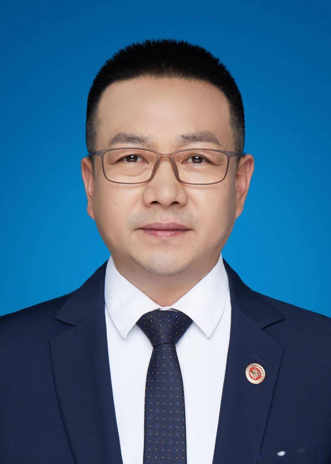 中小企业在西安的家part 01西企协分会会长01分会会长陈金催刘辉