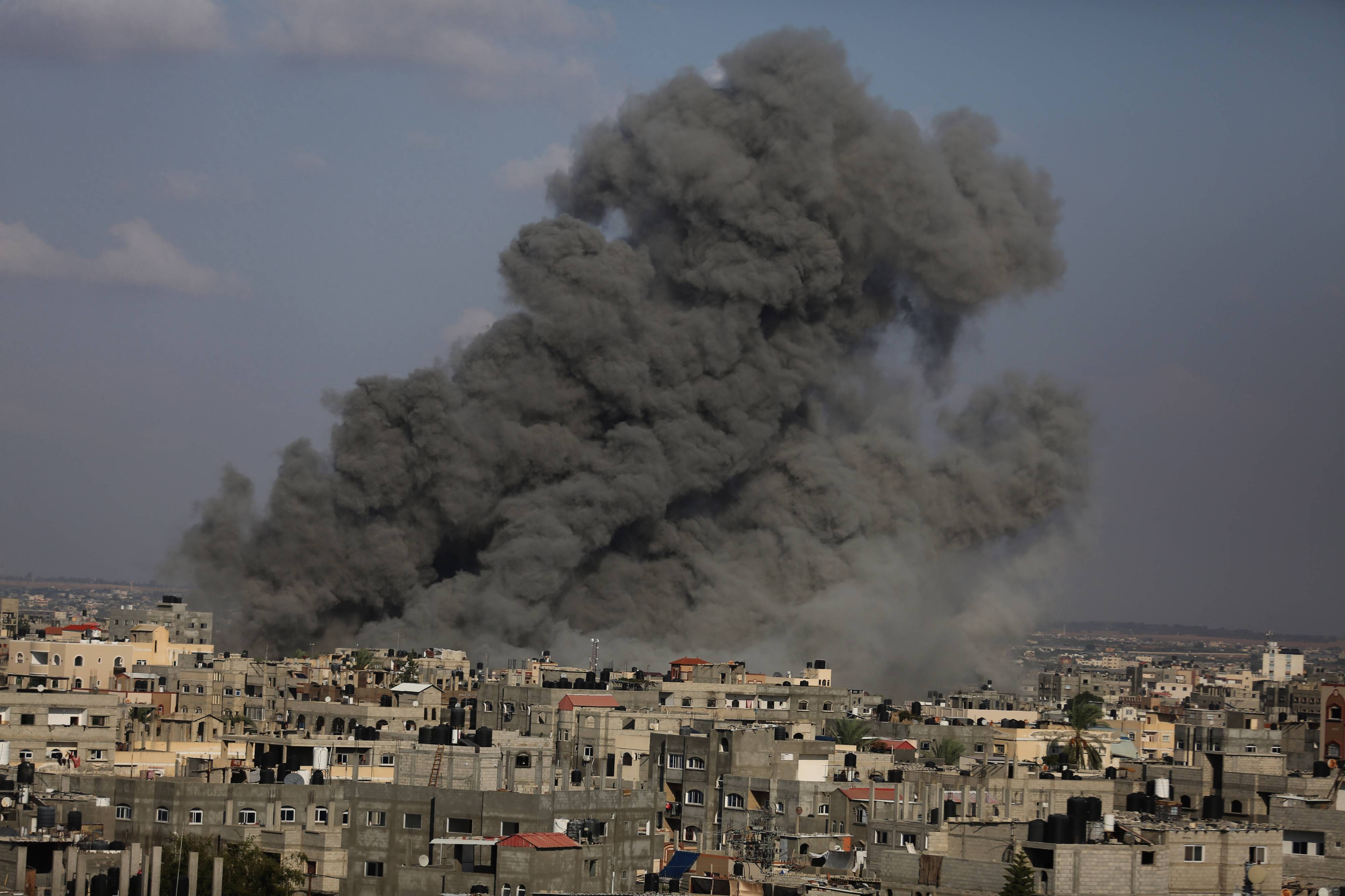 军方和巴勒斯坦卫生部11日公布的最新消息,巴以新一轮冲突爆发以来,已