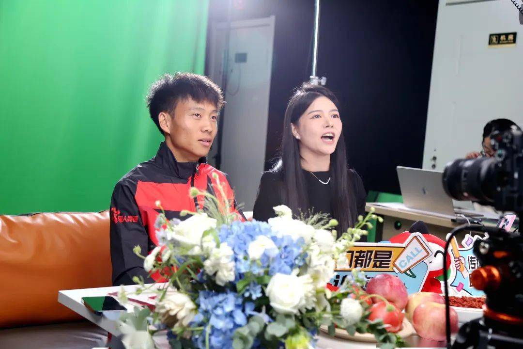 亚运会冠军何杰获聘"宁夏网络文明传播大使"_直播_梦想_李洋