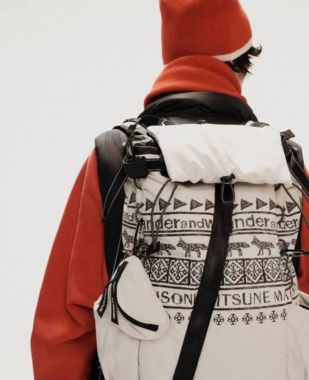 小狐狸也爱滑雪and wander x maison kitsune发布