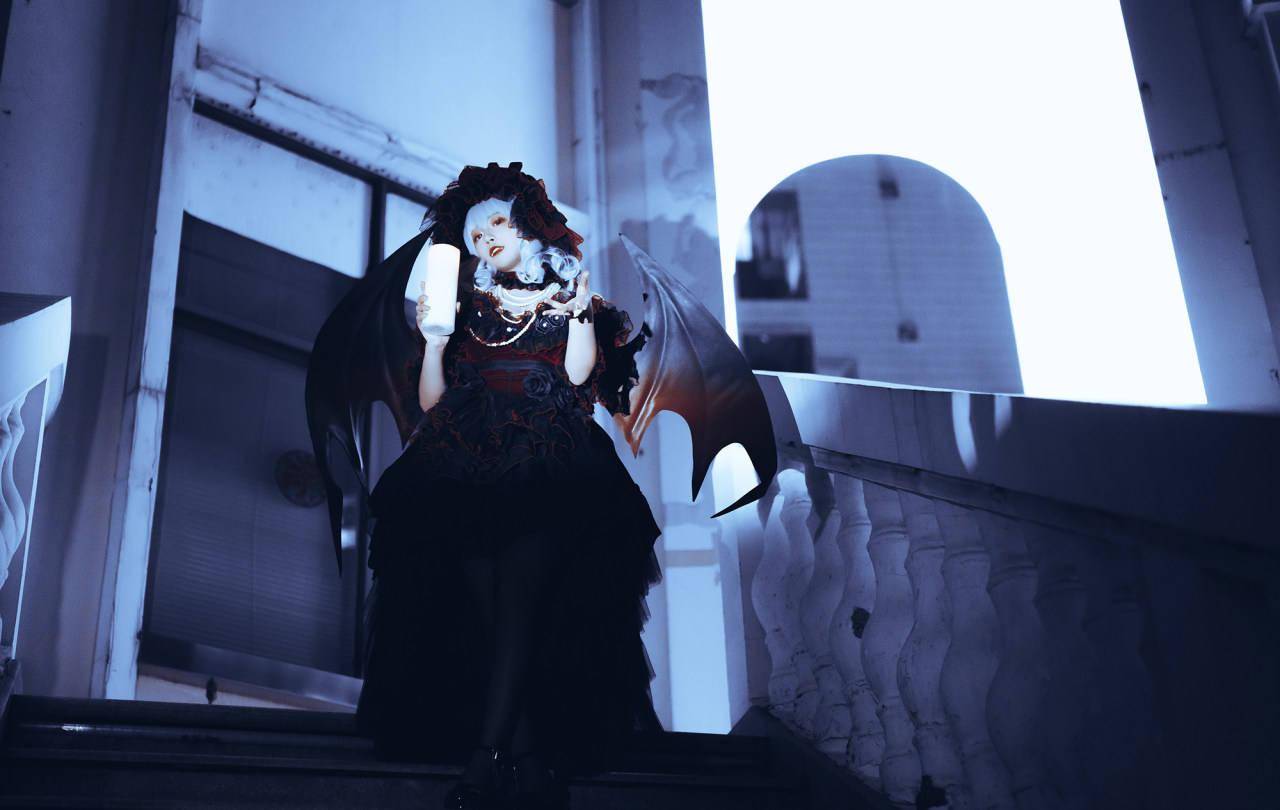 lolita 恶魔装扮_鲜血_图片_来源