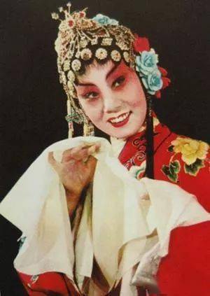 迎春花开四季香——走近蒲剧表演艺术家田迎春_演出_人物_牛文嫣