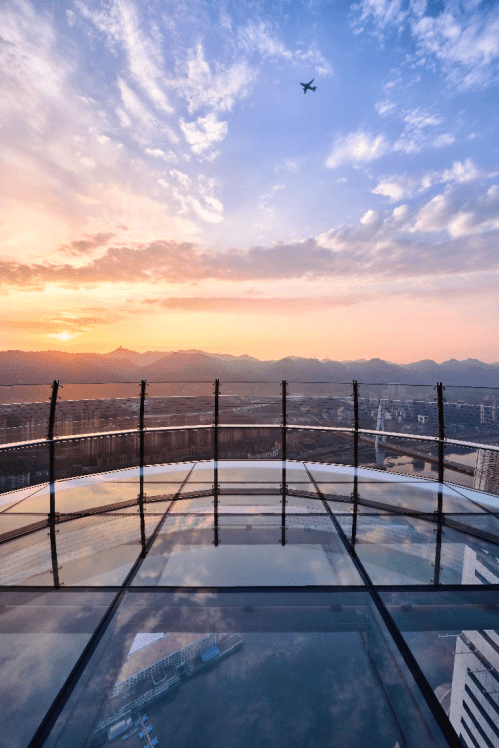 【关注重点工程】重庆首家moxy酒店落户解放碑!