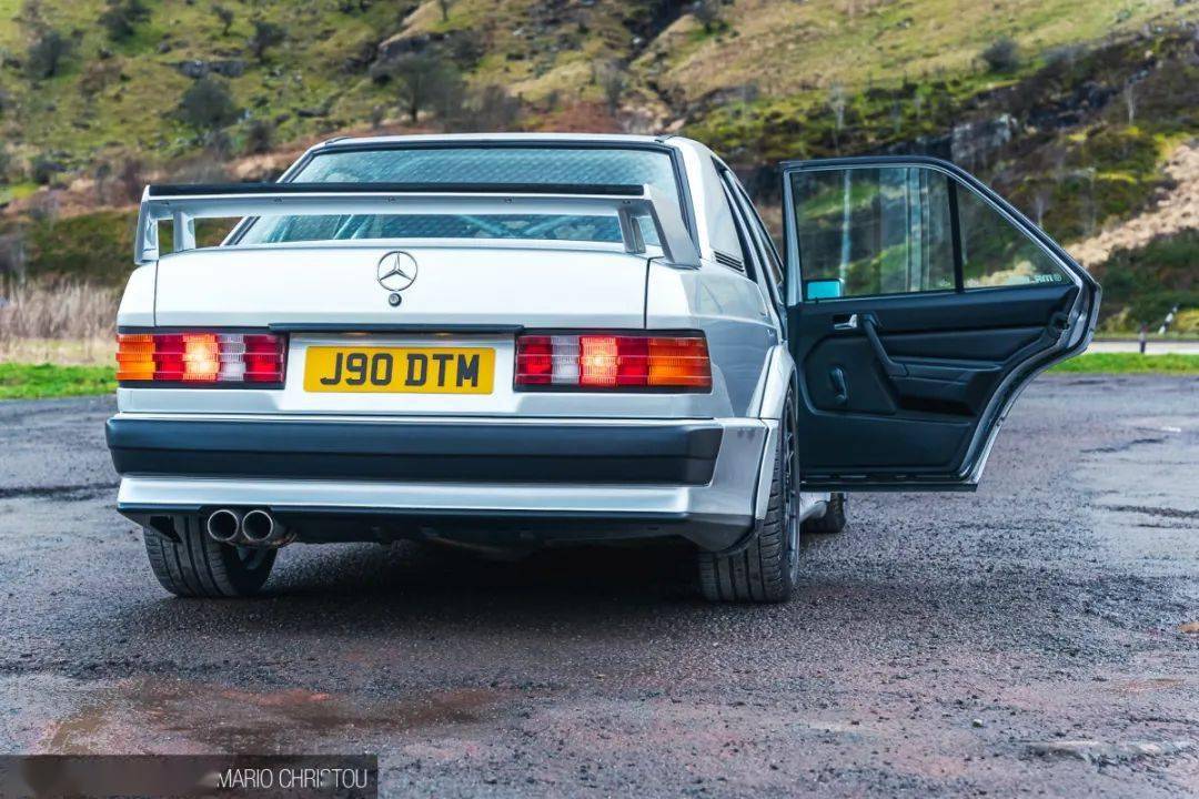 优雅的机械质感永不过时,奔驰190e,怎么改都不为过_搜狐汽车_搜狐网