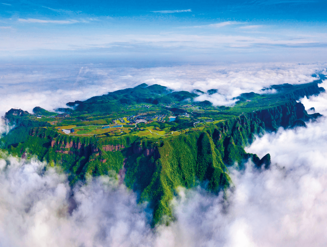 边城秀山